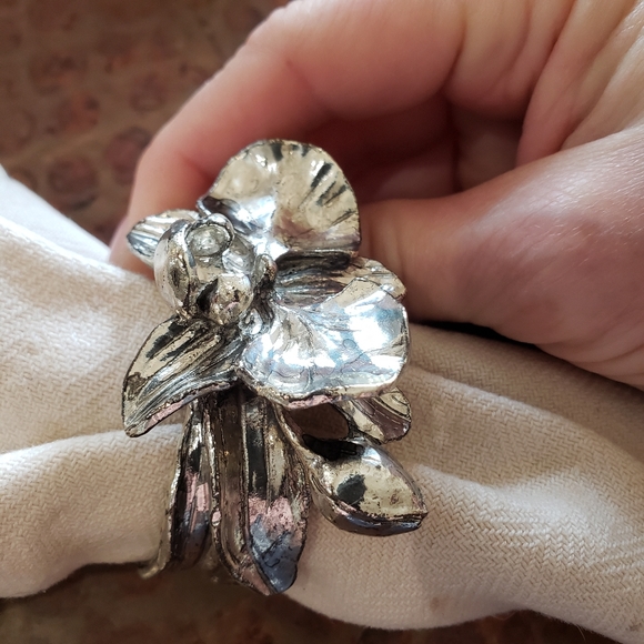 Arthur Court Other - Arthur Court Orchid Napkin rings set of 4